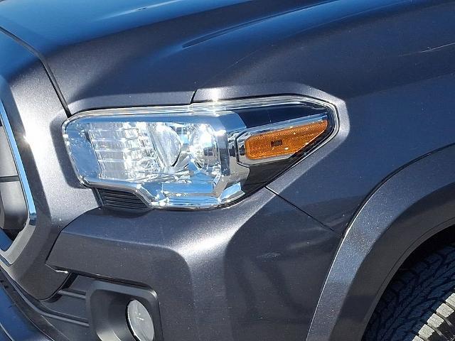2022 Toyota Tacoma SR V6