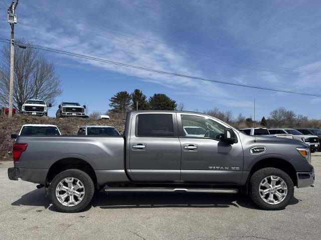 2019 Nissan Titan XD SV Gas
