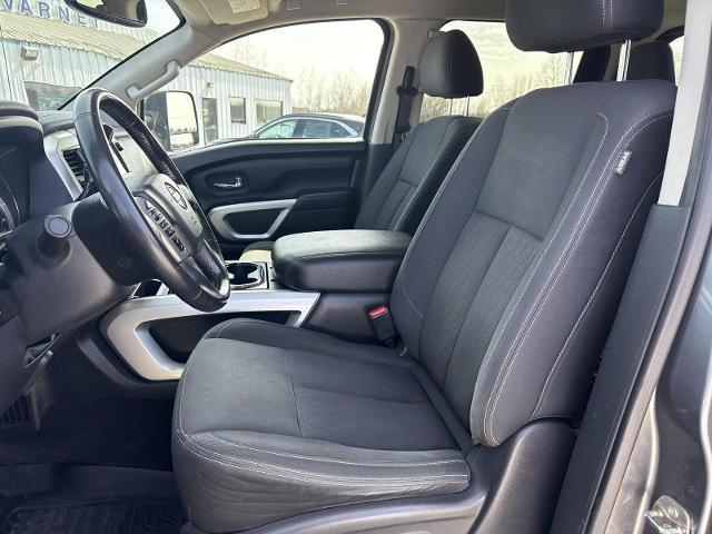 2019 Nissan Titan XD SV Gas