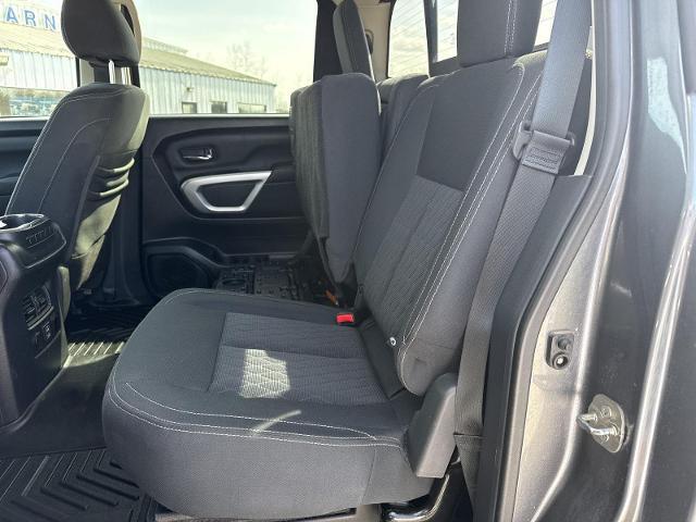 2019 Nissan Titan XD SV Gas