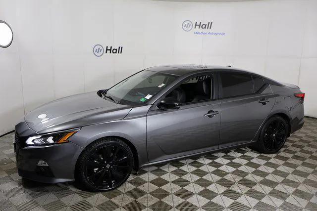 2022 Nissan Altima SR FWD