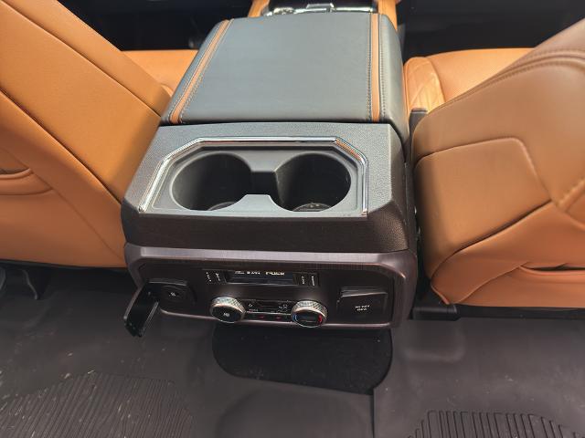 2024 Ford Expedition Platinum