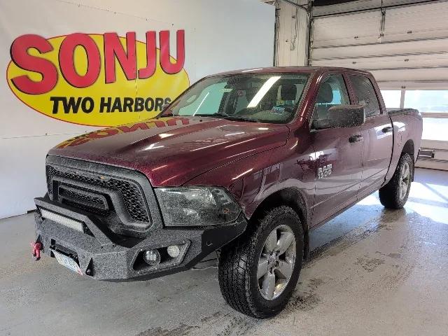 2018 RAM 1500 Express Crew Cab 4x4 57 Box