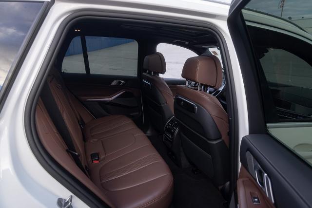 2025 BMW X5 xDrive50e