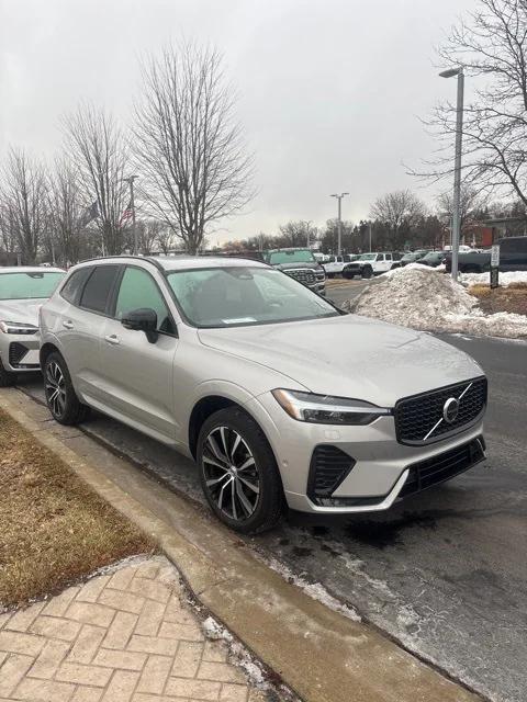 2025 Volvo XC60 B5 Plus 2025 Volvo XC60 B5 Plus