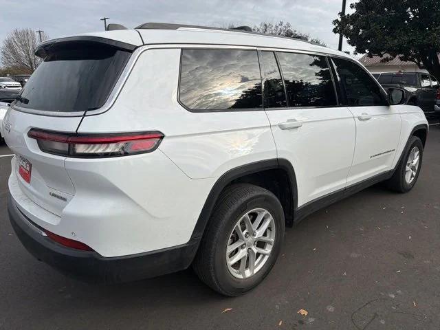 2022 Jeep Grand Cherokee L Laredo 4x2