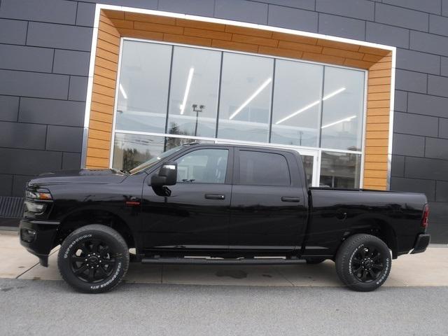 2026 RAM Ram 2500 RAM 2500 BLACK EXPRESS CREW CAB 4X4 64 BOX