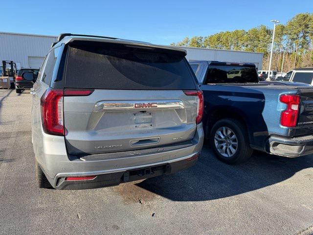 2023 GMC Yukon XL 4WD SLT