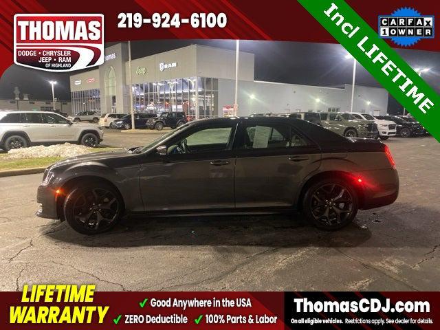 2023 Chrysler 300 Touring L