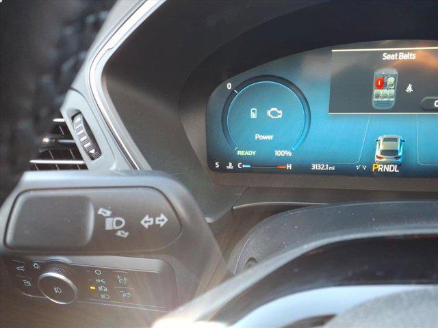 2026 Ford Escape Platinum