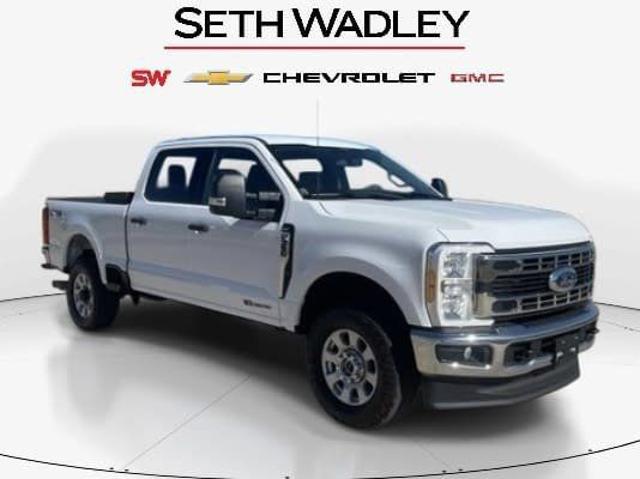 2023 Ford F-350 XLT