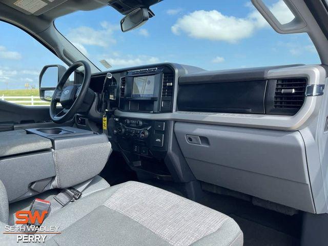 2023 Ford F-350 XLT