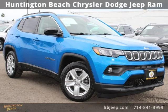2022 Jeep Compass Latitude FWD 2022 Jeep Compass Latitude FWD