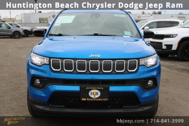 2022 Jeep Compass Latitude FWD 2022 Jeep Compass Latitude FWD