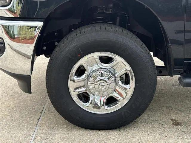 2026 Ram 2500 Tradesman Crew Cab 4x4 6'4" Box