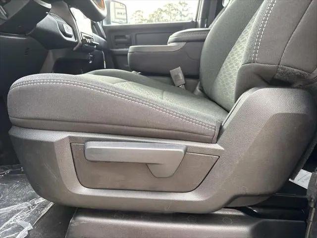 2026 Ram 2500 Tradesman Crew Cab 4x4 6'4" Box