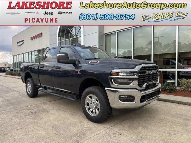 2026 Ram 2500 Tradesman Crew Cab 4x4 64 Box