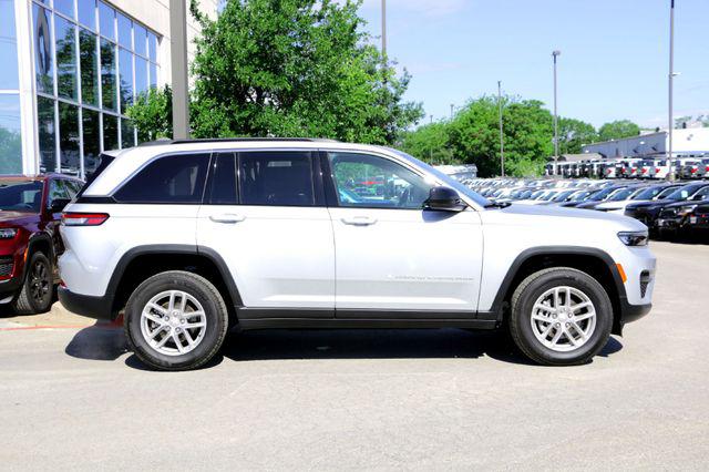 2025 Jeep Grand Cherokee Laredo X 4x2