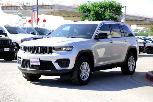 2025 Jeep Grand Cherokee Laredo X 4x2