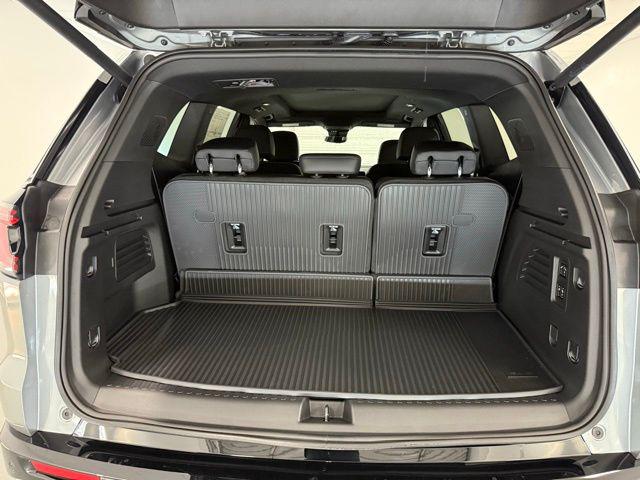 2026 GMC Acadia Denali FWD