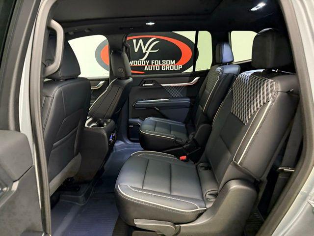 2026 GMC Acadia Denali FWD