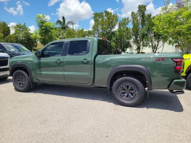 2025 Nissan Frontier Crew Cab Long Bed PRO-4X 4x4