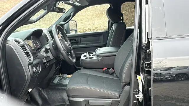2026 Ram 3500 Tradesman/Big Horn