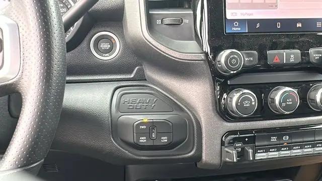 2026 Ram 3500 Tradesman/Big Horn