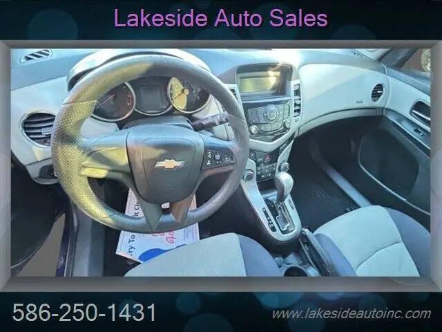 2013 Chevrolet Cruze LS Auto