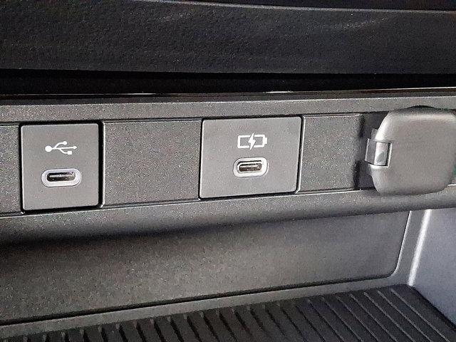 2026 Toyota Prius Plug-In XSE