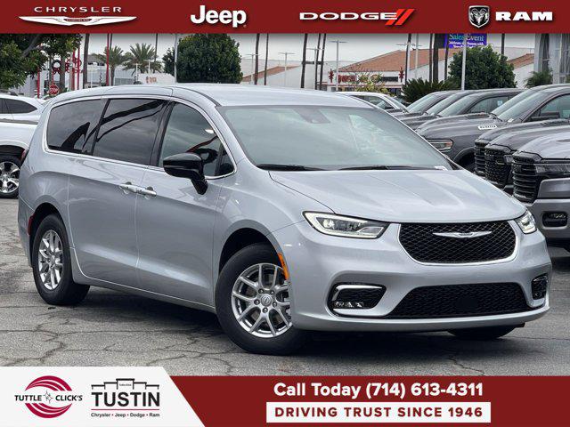 2026 Chrysler Pacifica Select for sale in Tustin, CA