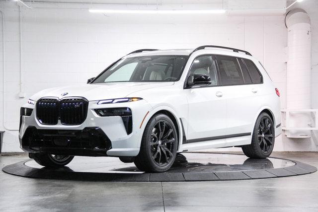 2026 BMW X7 M60i