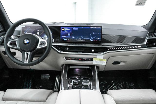 2026 BMW X7 M60i
