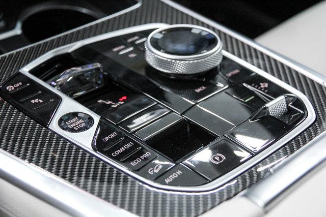 2026 BMW X7 M60i