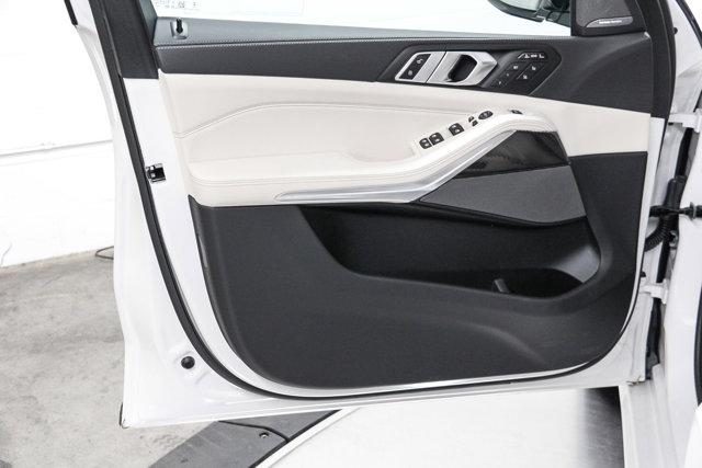 2026 BMW X7 M60i