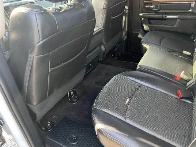 2017 Ram 1500 Laramie Crew Cab 4x2 5'7" Box