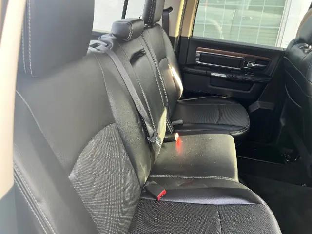 2017 Ram 1500 Laramie Crew Cab 4x2 5'7" Box