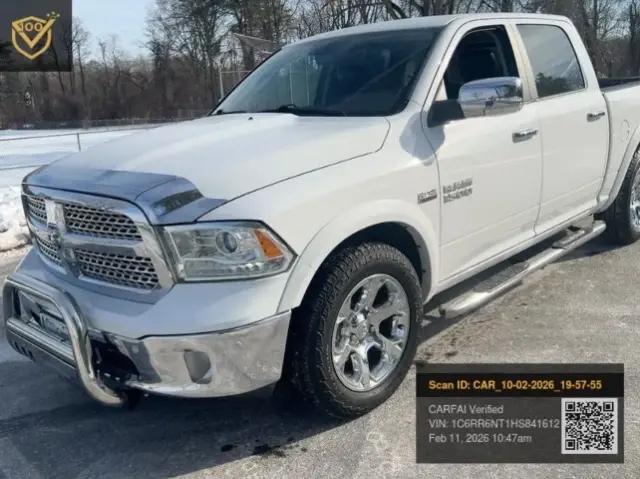 2017 Ram 1500 Laramie Crew Cab 4x2 5'7" Box