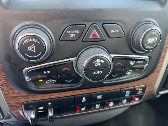 2017 Ram 1500 Laramie Crew Cab 4x2 5'7" Box