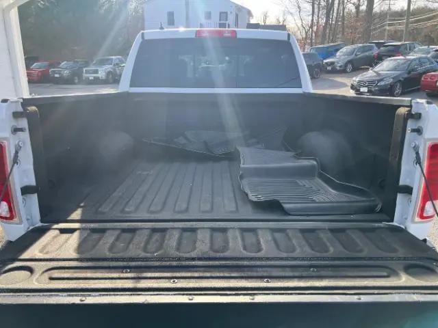 2017 Ram 1500 Laramie Crew Cab 4x2 5'7" Box