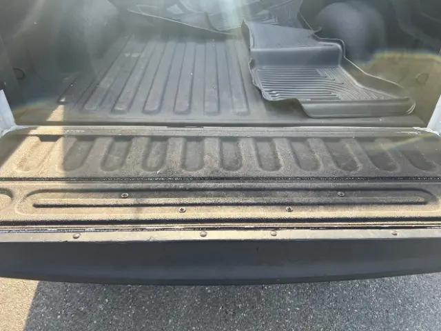 2017 Ram 1500 Laramie Crew Cab 4x2 5'7" Box
