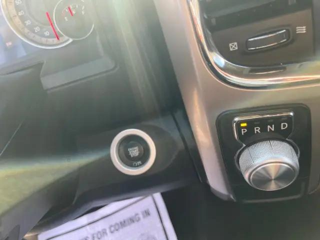 2017 Ram 1500 Laramie Crew Cab 4x2 5'7" Box
