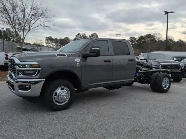 2026 Ram 3500 Tradesman/Big Horn