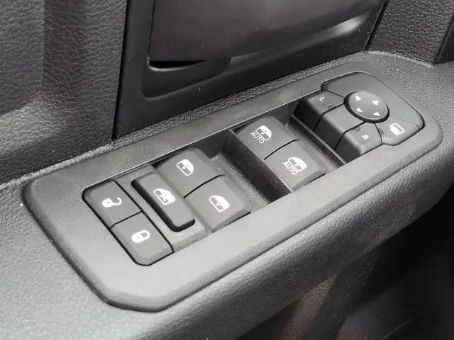 2026 Ram 3500 Tradesman/Big Horn