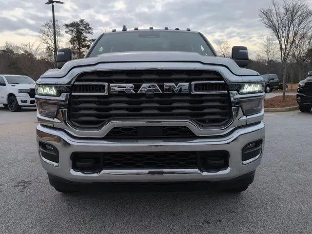 2026 Ram 3500 Tradesman/Big Horn