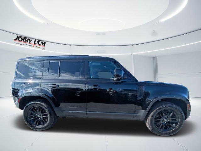 2025 Land Rover Defender 110 P300