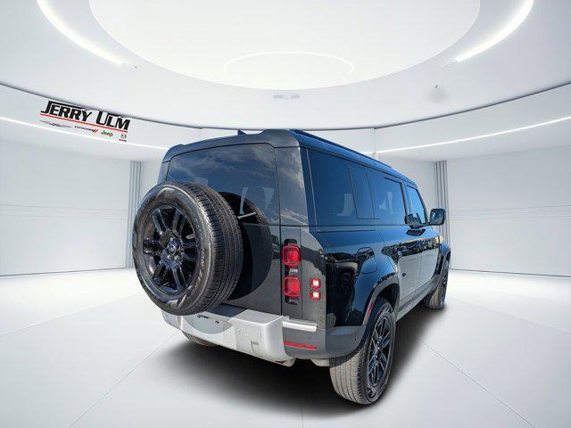 2025 Land Rover Defender 110 P300