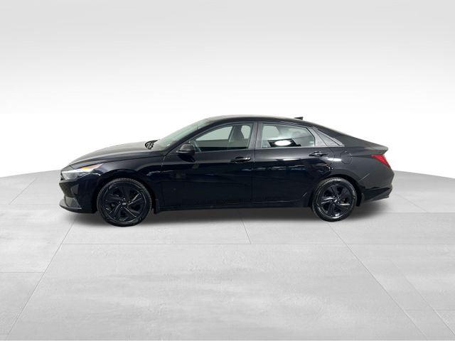 2022 Hyundai Elantra Hybrid Blue 2022 Hyundai Elantra Hybrid Blue