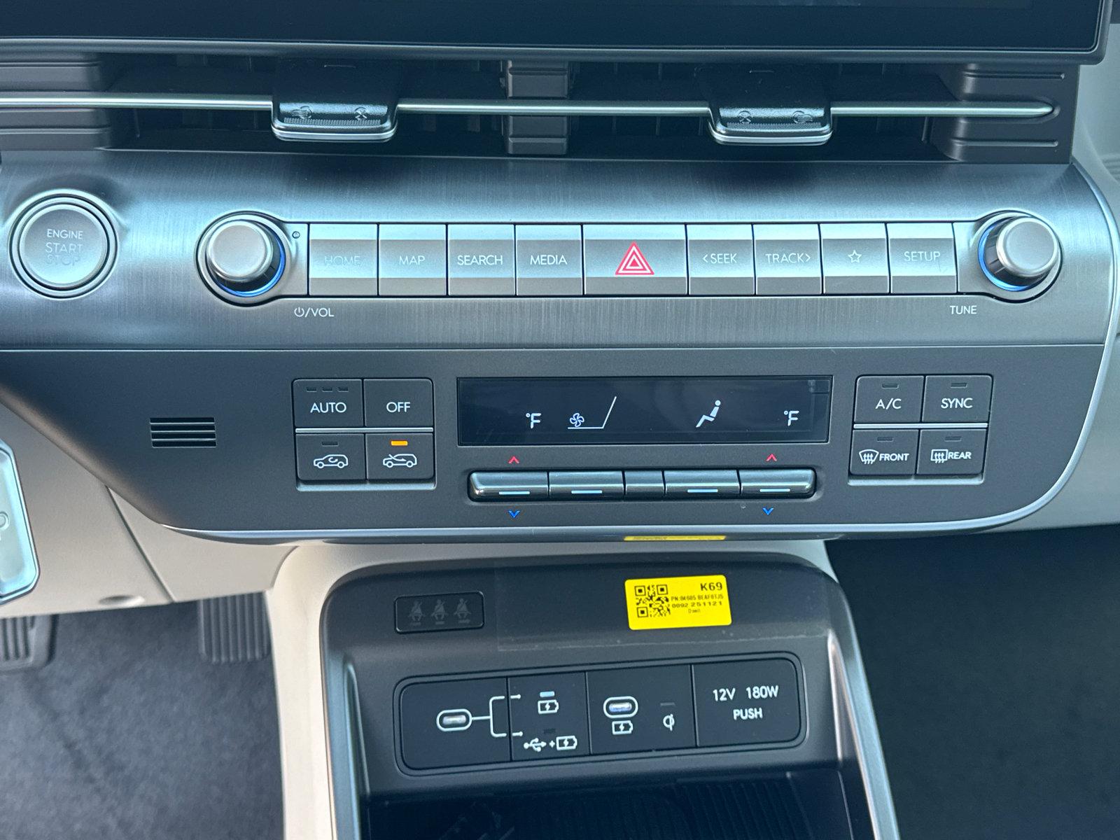 2026 Hyundai Kona Limited - Photo 24
