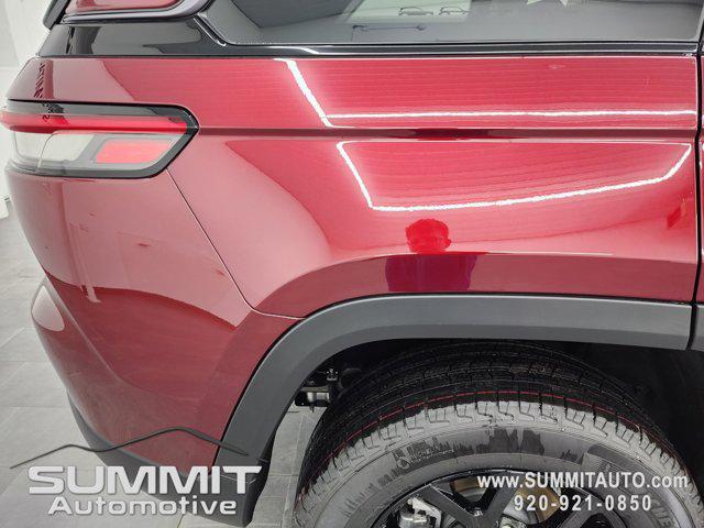 2026 Jeep Grand Cherokee Altitude 4x4